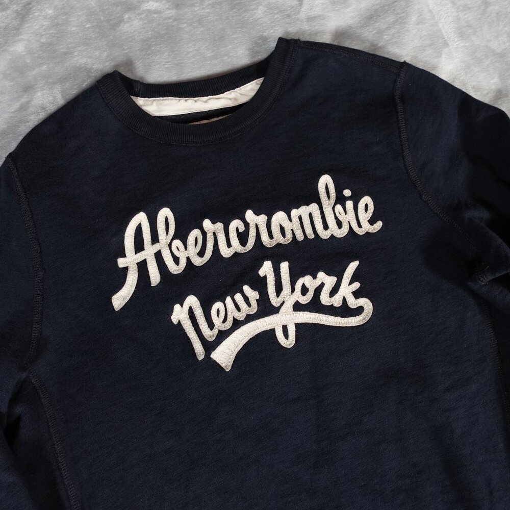 Abercrombie And Fitch New York Script Sweatshirt Mens M Slim Fit Blue - Picture 2 of 8
